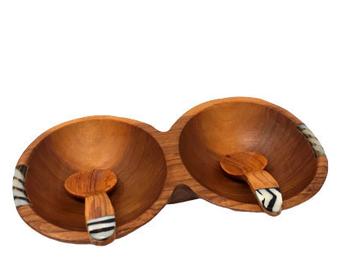 Salad wooden bowl